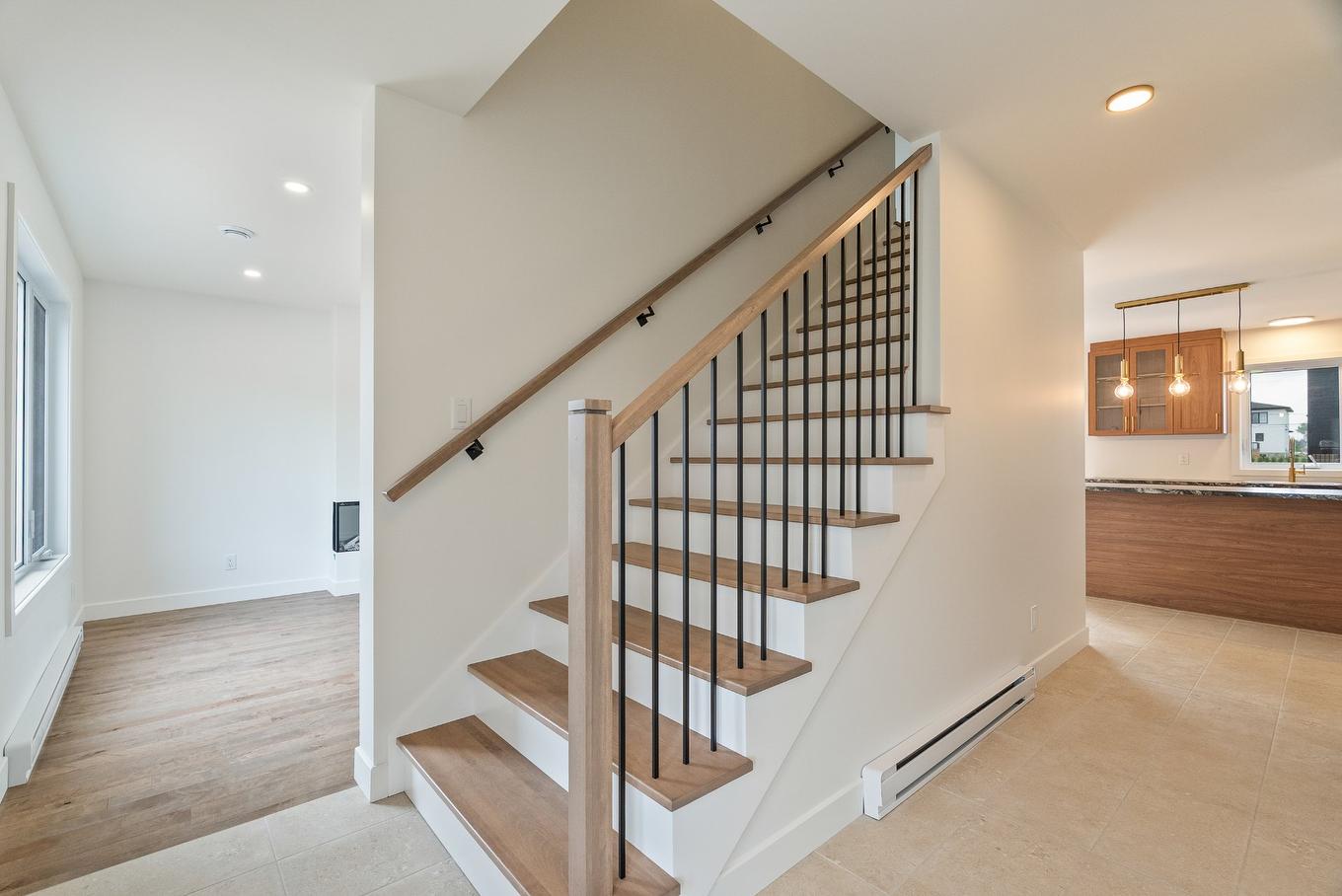 Hall - Rue Françoise-Giffard, Québec (La Haute-Saint-Charles), QC - Indoor Photo Showing Other Room