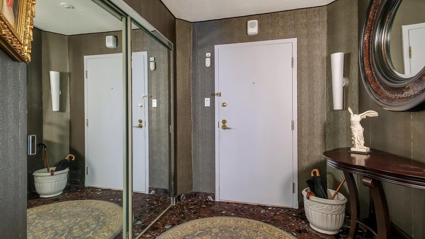 Hall d'entrée/Vestibule - 1507-70 Rue De La Barre, Longueuil (Le Vieux-Longueuil), QC - Indoor