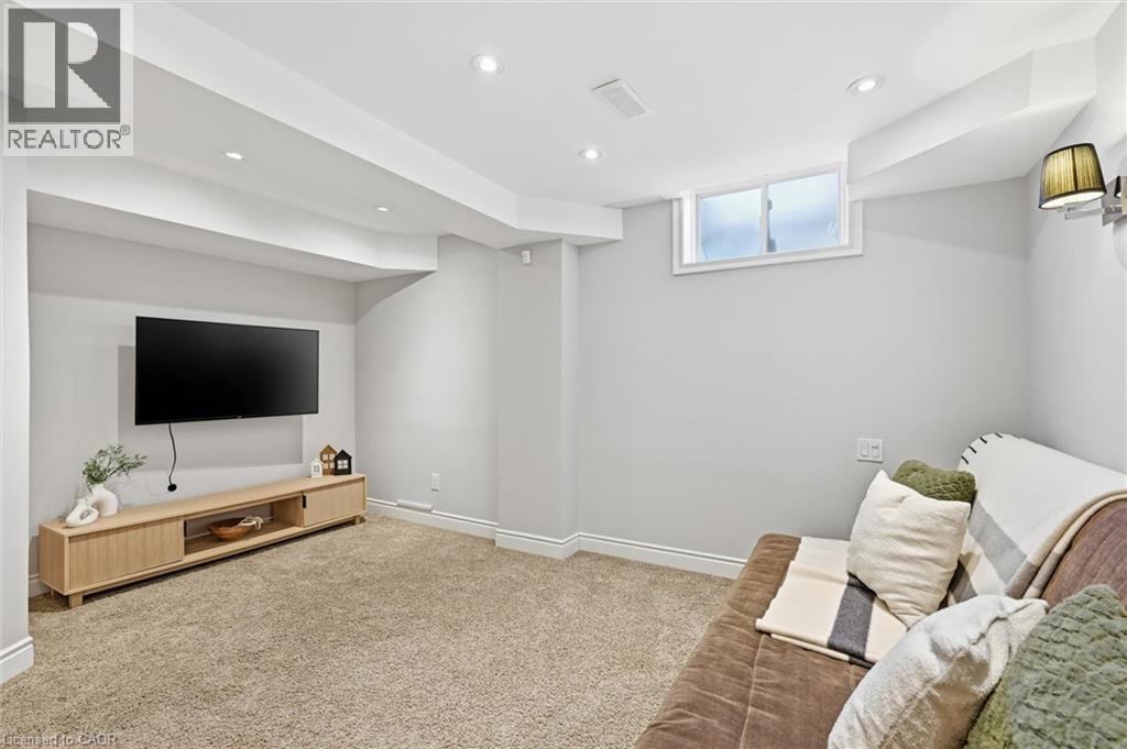 45 Browview Drive, Waterdown, ON - Indoor