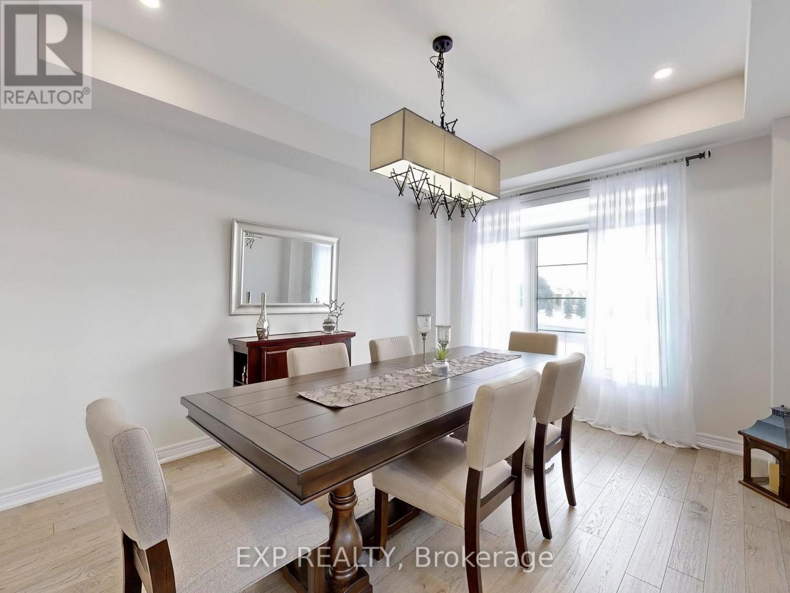 58 Elkington Crescent, Whitby, ON - Indoor Photo Showing Dining Room