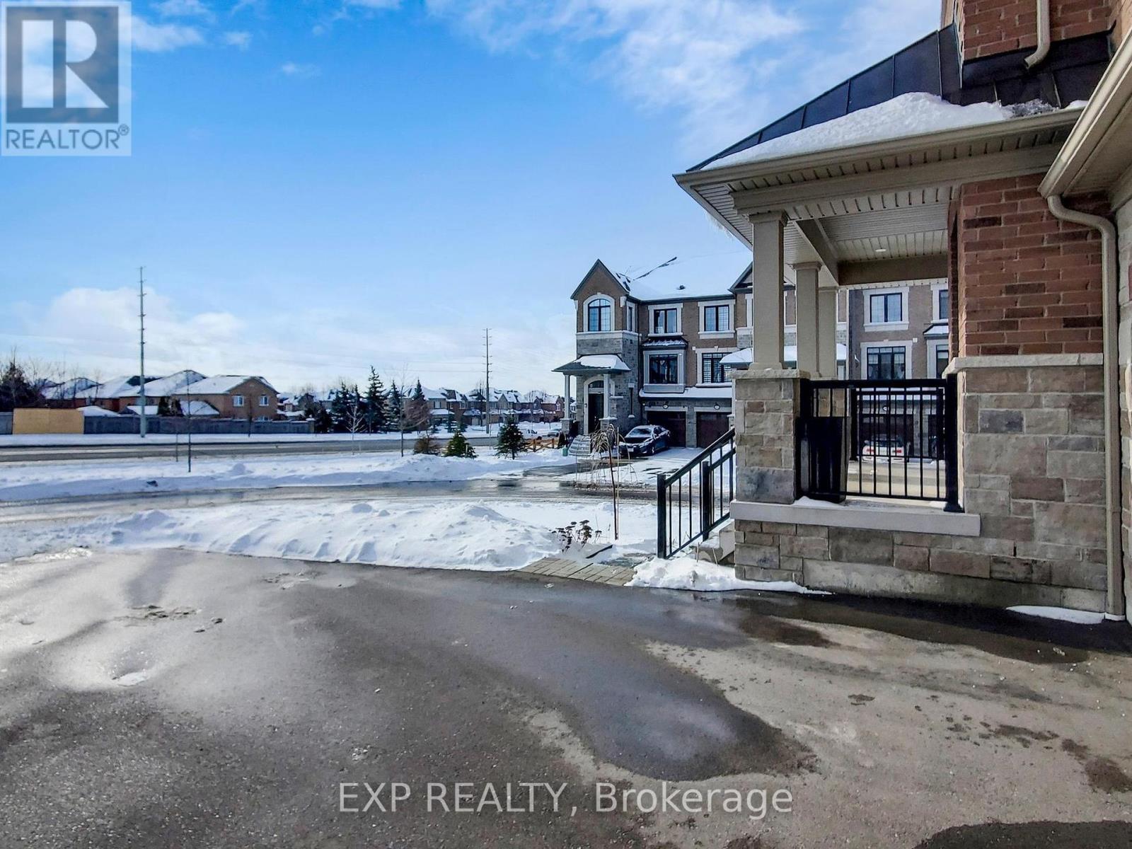 58 Elkington Crescent, Whitby, ON - Outdoor