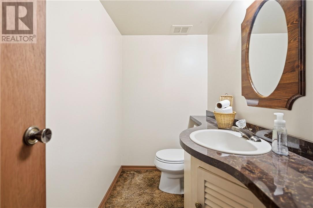 2737 Rockwood Drive, Sudbury, ON - Indoor Photo Showing Bathroom
