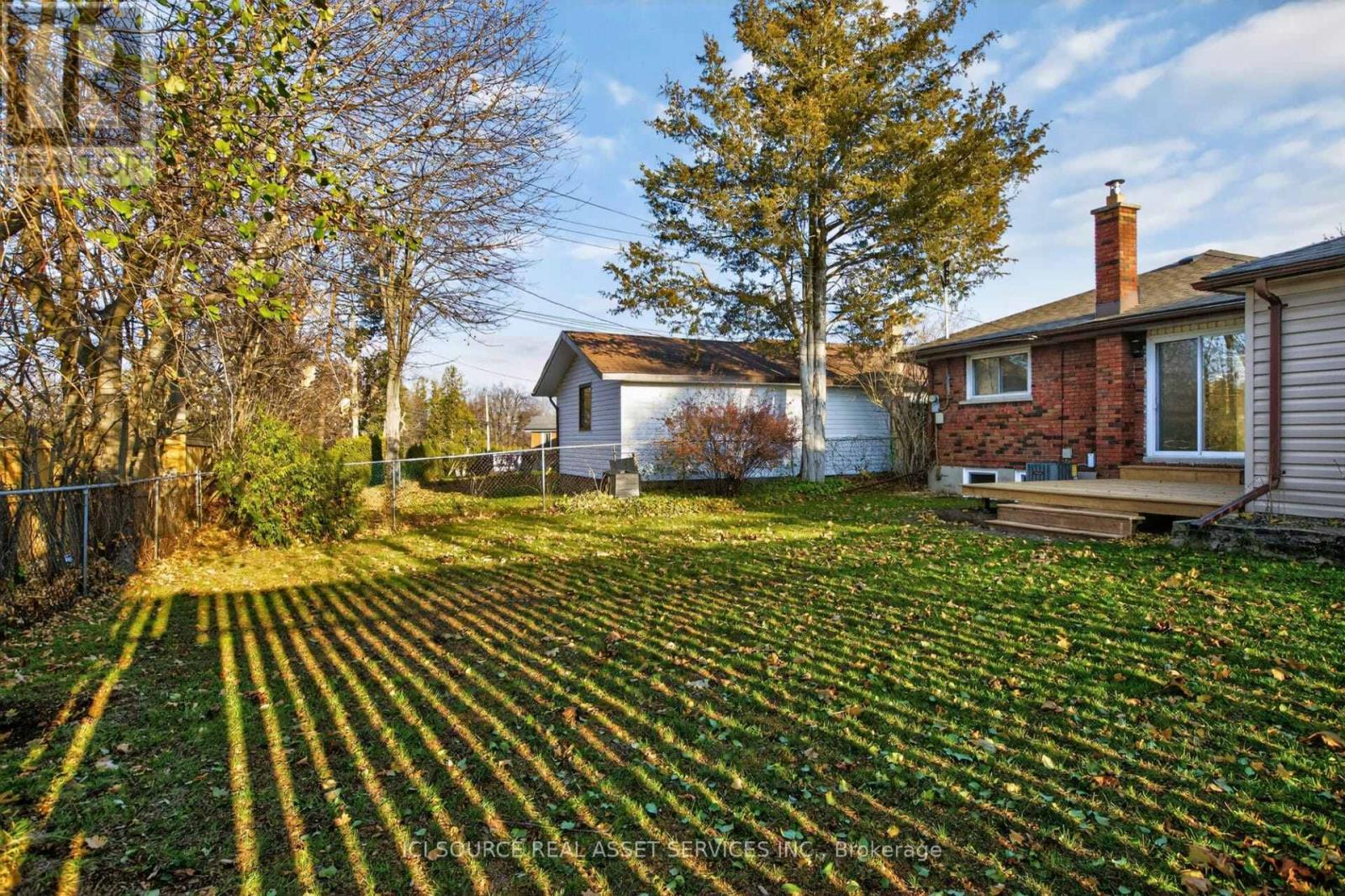 1092 Glendale Drive, Peterborough, ON - Outdoor