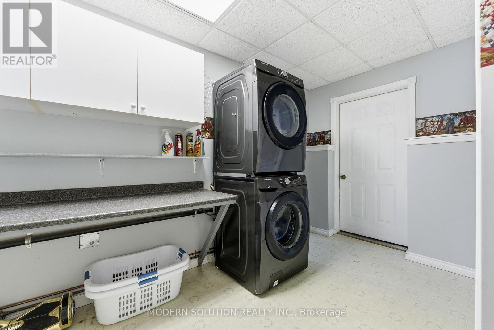 510 Quin-Mo-Lac Road, Centre Hastings, ON - Indoor Photo Showing Laundry Room