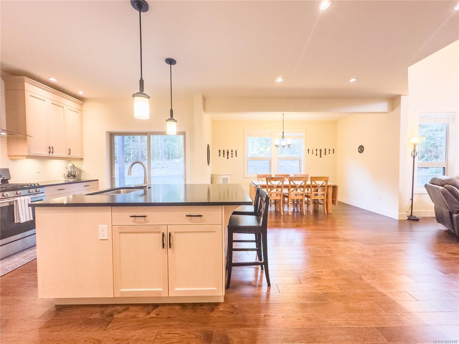 5970 Clements Rd, Duncan, BC