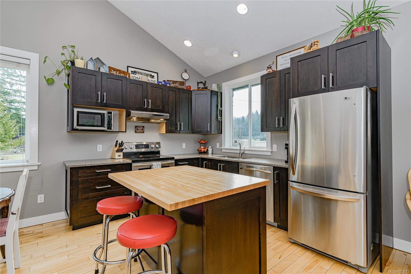 5729 Van Koy Rd, Duncan, BC