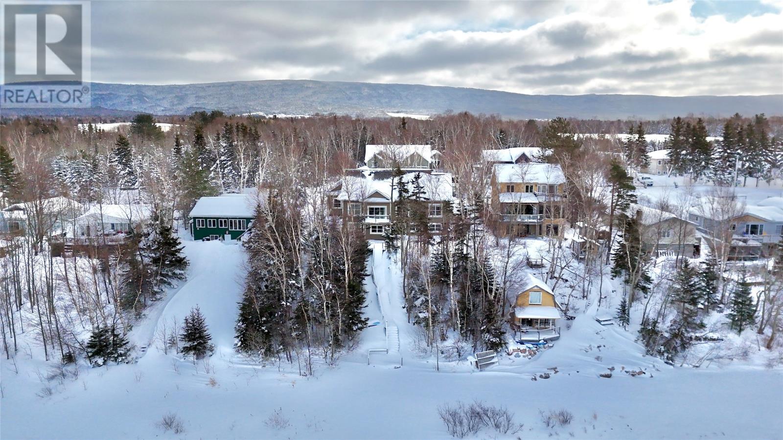 21 Lakeshore Drive, Pasadena, NL - Outdoor With View