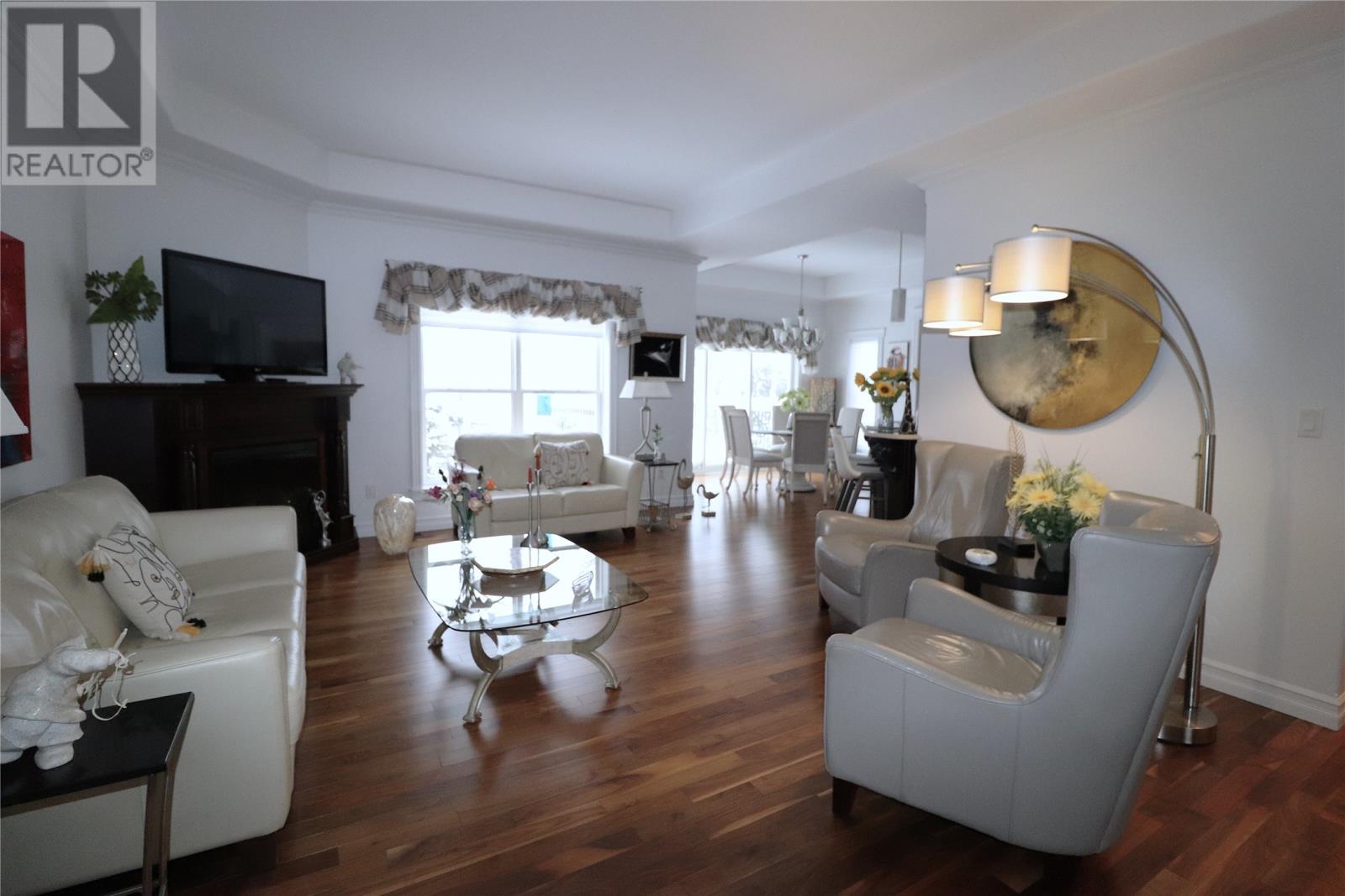 21 Lakeshore Drive, Pasadena, NL - Indoor Photo Showing Living Room