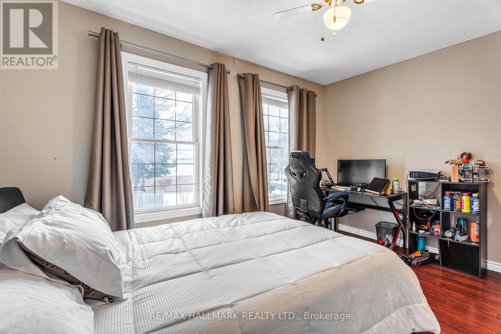 235 Kemano Road, Aurora, ON - Indoor Photo Showing Bedroom
