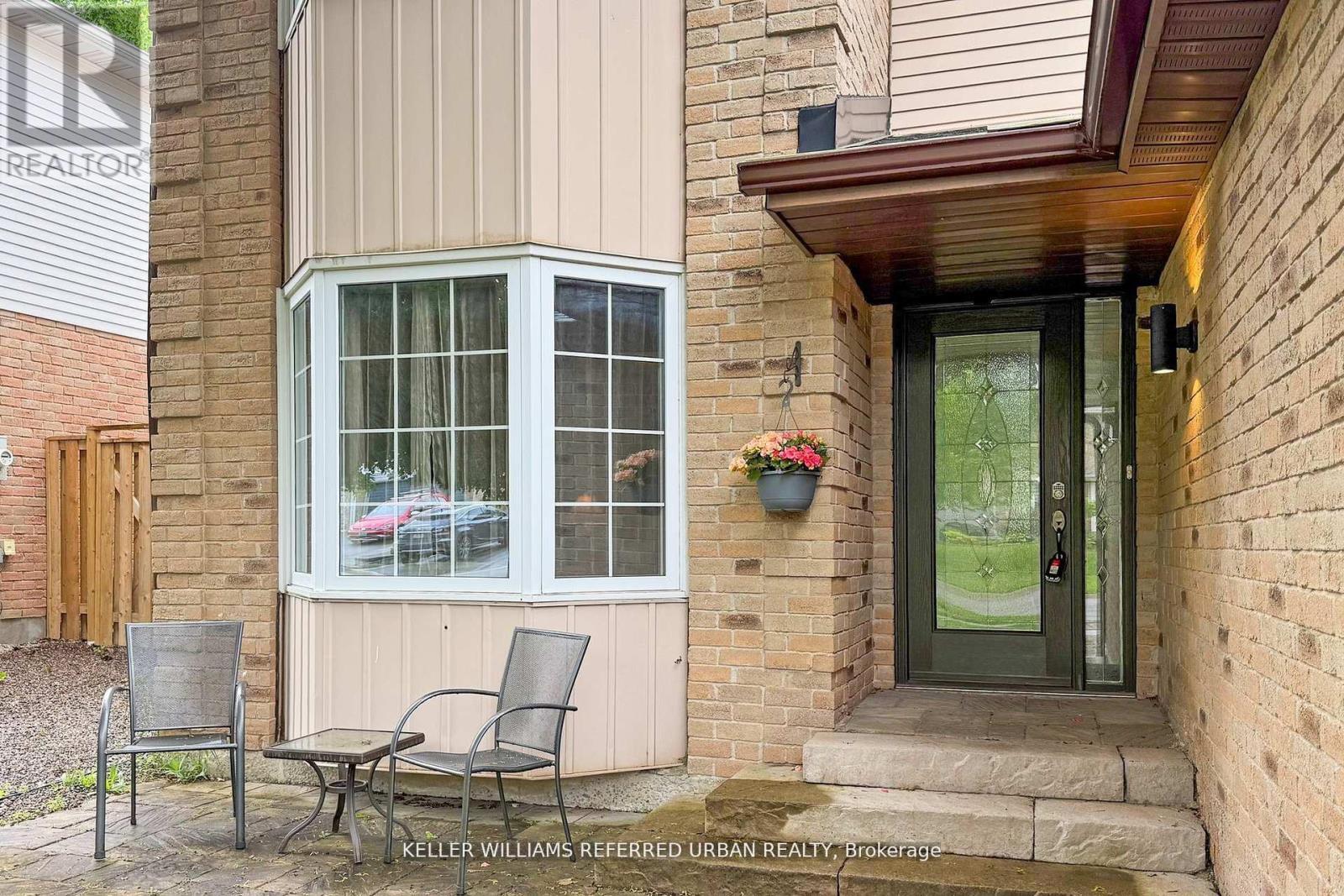 158 Walton Drive, Aurora, ON - Outdoor With Deck Patio Veranda With Exterior