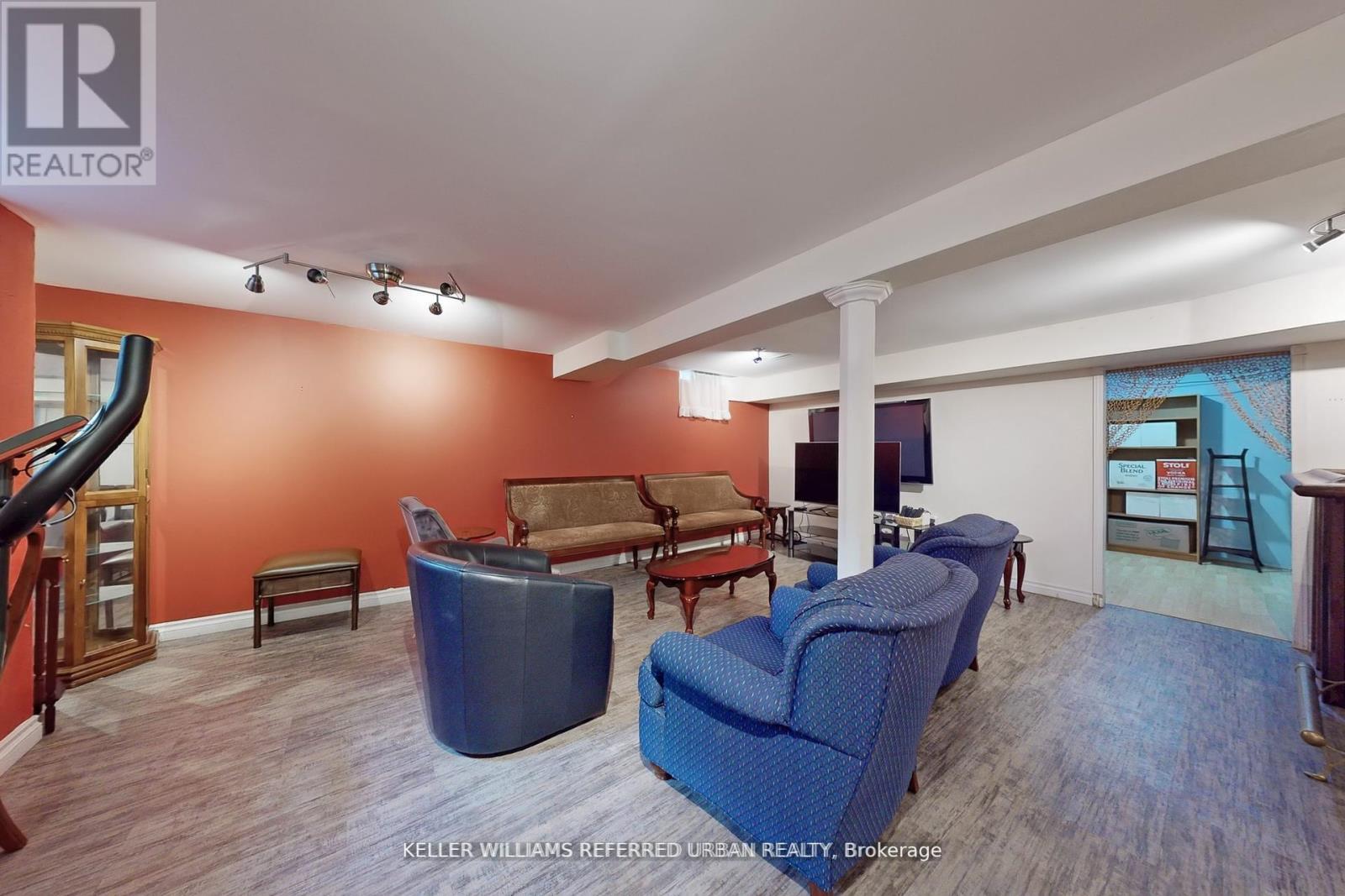 158 Walton Drive, Aurora, ON - Indoor