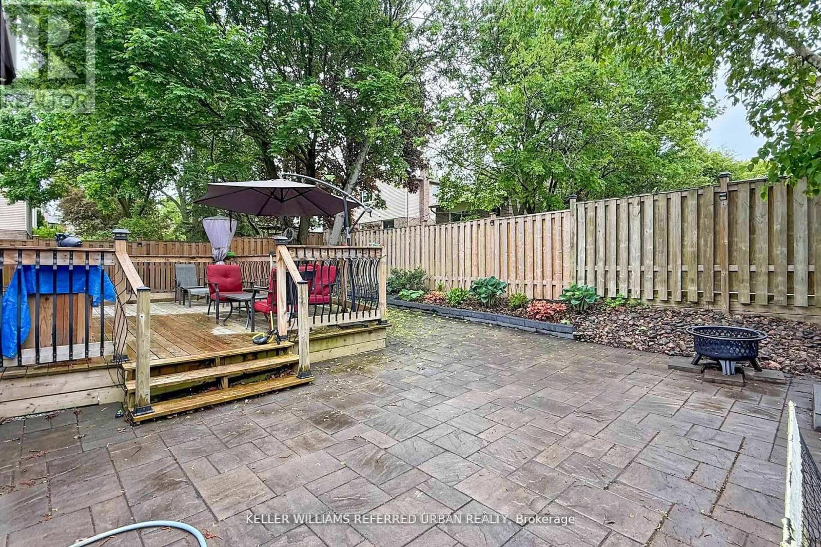 158 Walton Drive, Aurora, ON - Outdoor With Deck Patio Veranda