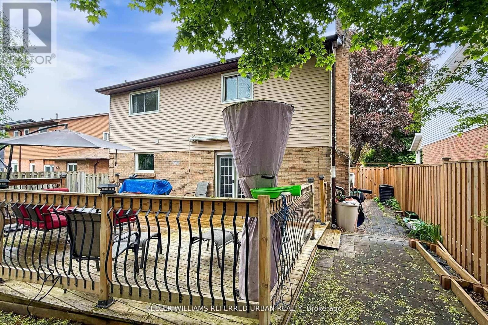 158 Walton Drive, Aurora, ON - Outdoor With Deck Patio Veranda With Exterior