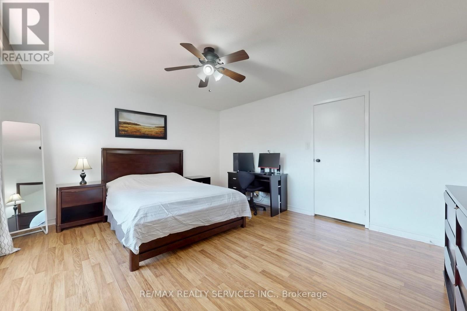 14 Bryant Court, Brampton, ON - Indoor Photo Showing Bedroom