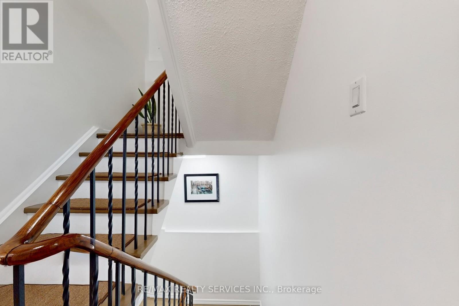 14 Bryant Court, Brampton, ON - Indoor Photo Showing Other Room