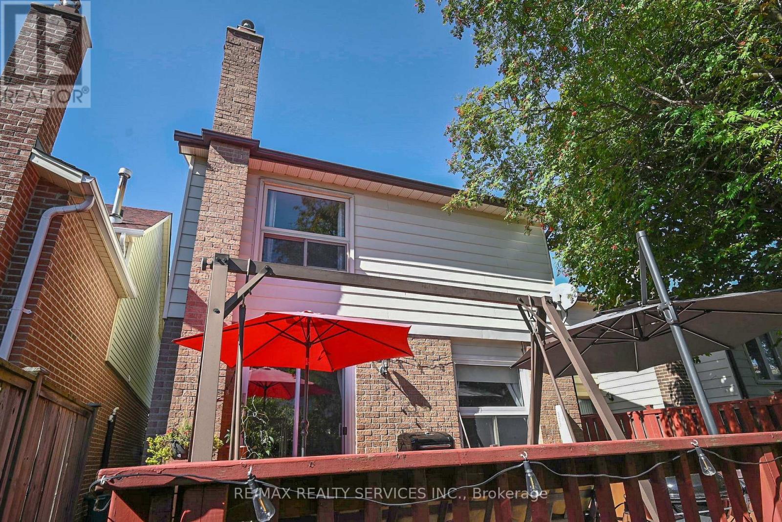 14 Bryant Court, Brampton, ON - Outdoor