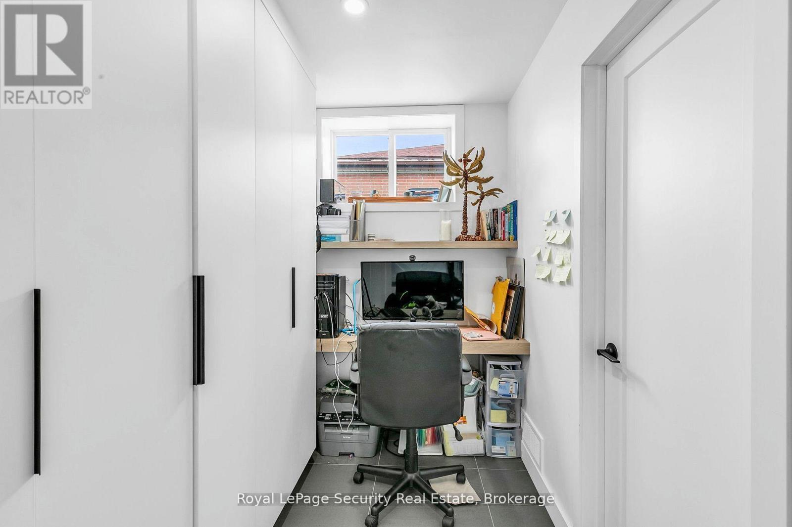 251 Thistle Down Boulevard, Toronto, ON - Indoor Photo Showing Office