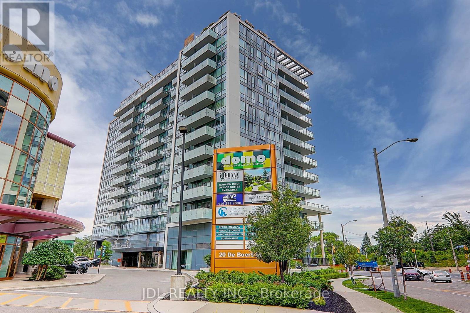 808 - 10 De Boers Drive, Toronto, ON - Outdoor