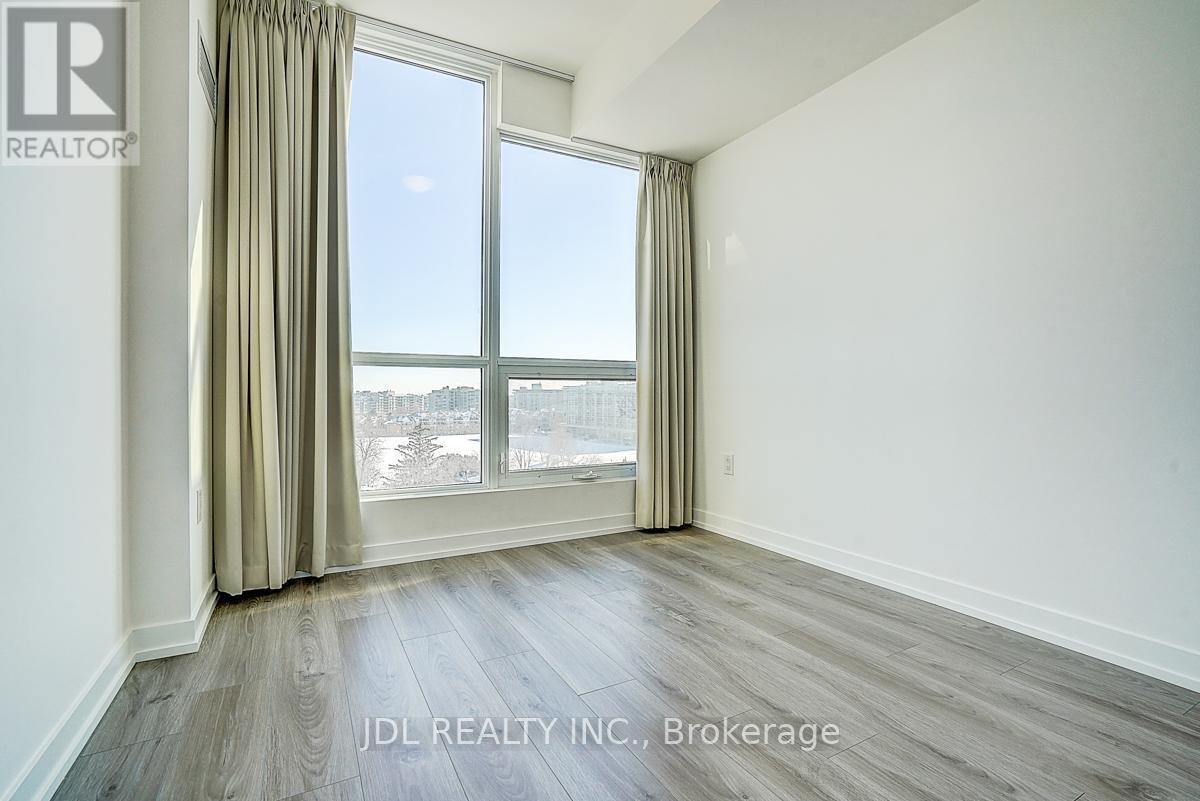808 - 10 De Boers Drive, Toronto, ON - Indoor Photo Showing Other Room