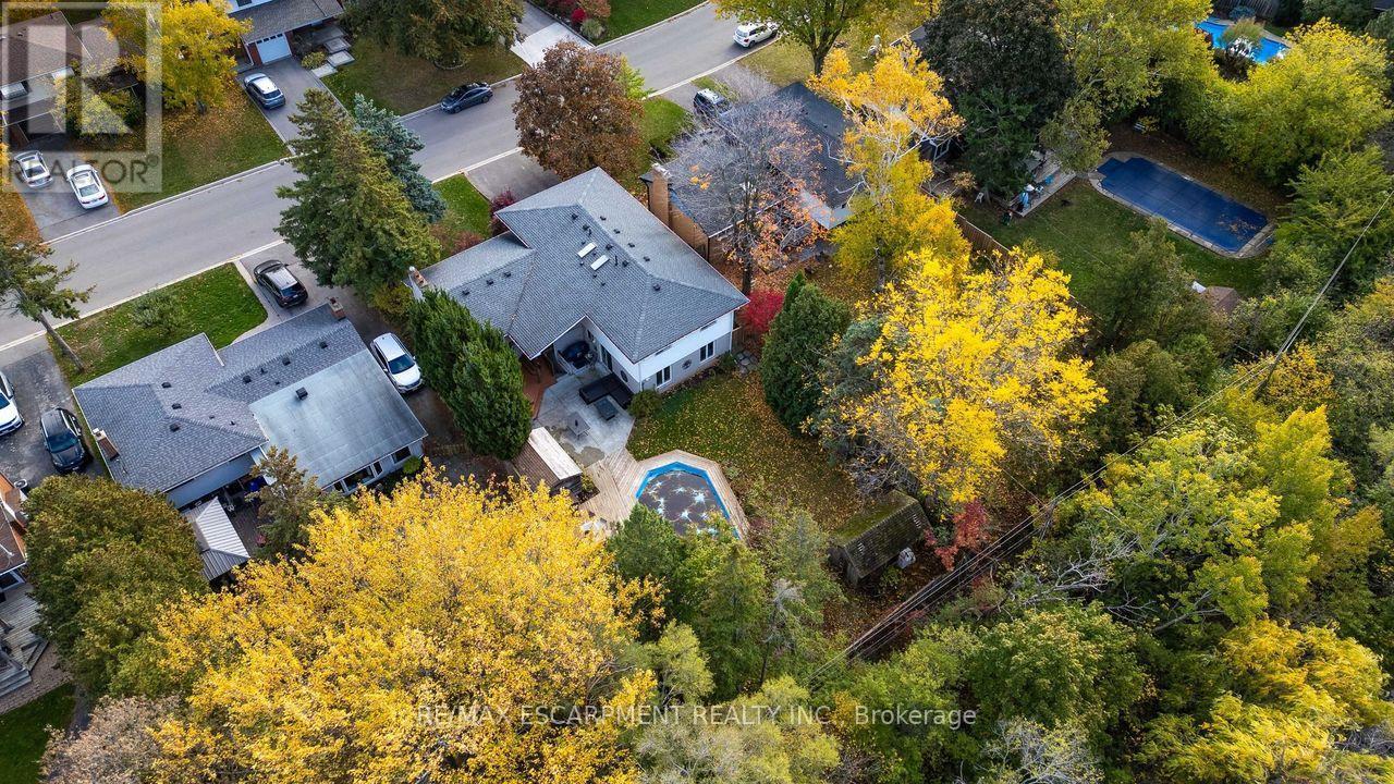5119 Cherryhill Crescent, Burlington, ON - Outdoor With View