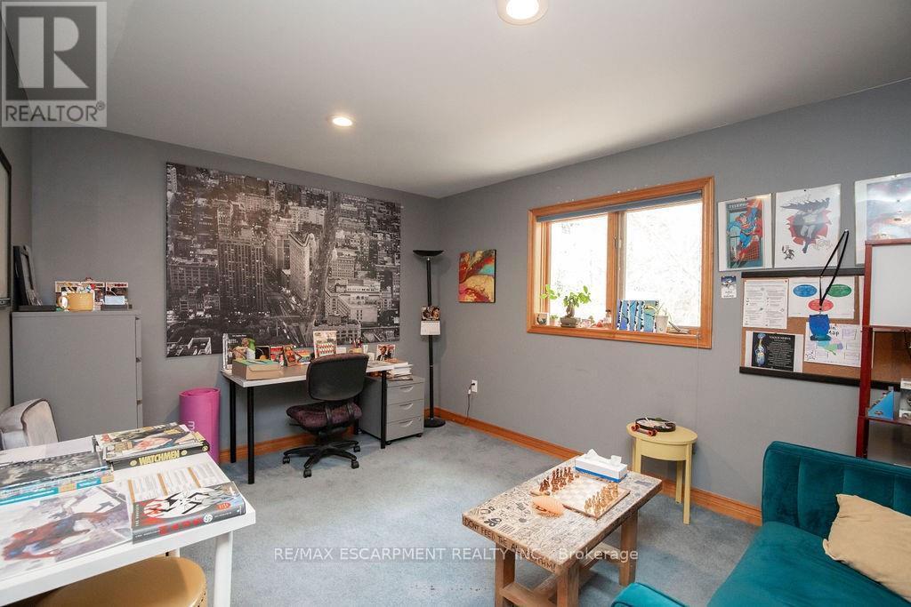 144 Wilson Street E, Hamilton, ON