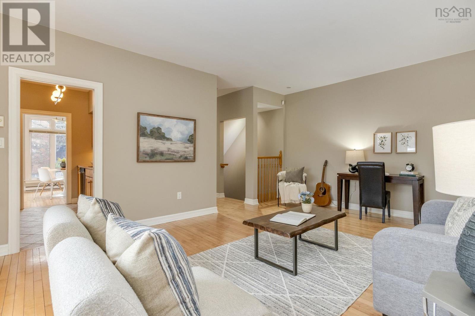 Excellent space and layout - 5411 Saunders Lane, Halifax, NS - Indoor Photo Showing Living Room