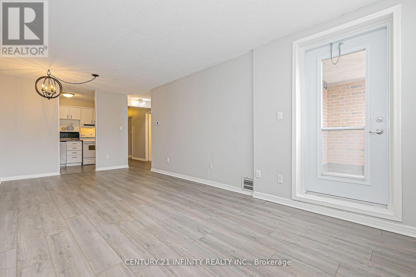 306 - 80 Athol Street E, Oshawa (Central), ON - Indoor Photo Showing Other Room