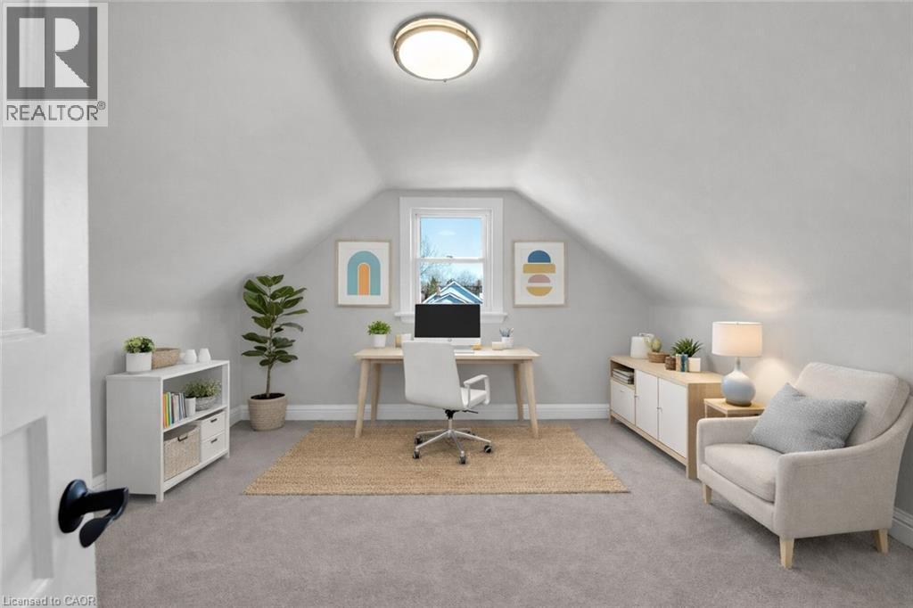 Virtually staged - 70 Robins Avenue, Hamilton, ON - Indoor