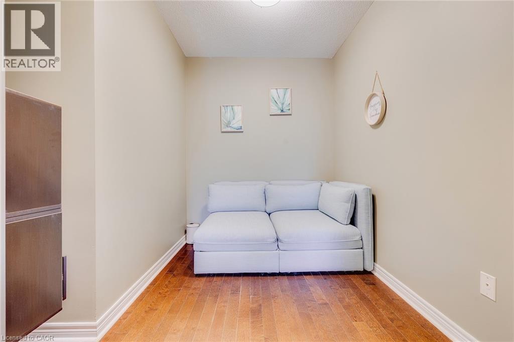 255 Keats Way Unit# 403, Waterloo, ON - Indoor Photo Showing Other Room