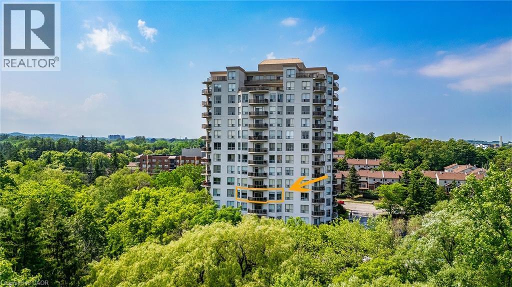 255 Keats Way Unit# 403, Waterloo, ON - Outdoor