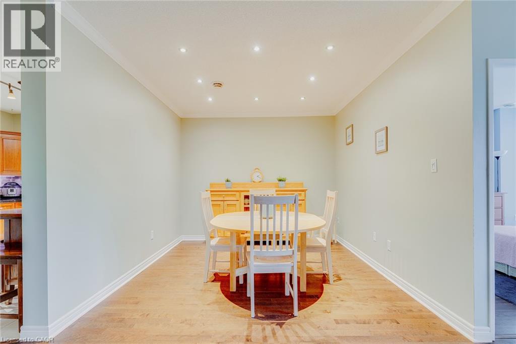 255 Keats Way Unit# 403, Waterloo, ON - Indoor