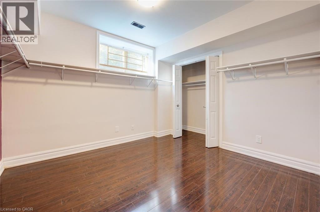 8 Ridgewood Drive, Richmond Hill, ON - Indoor