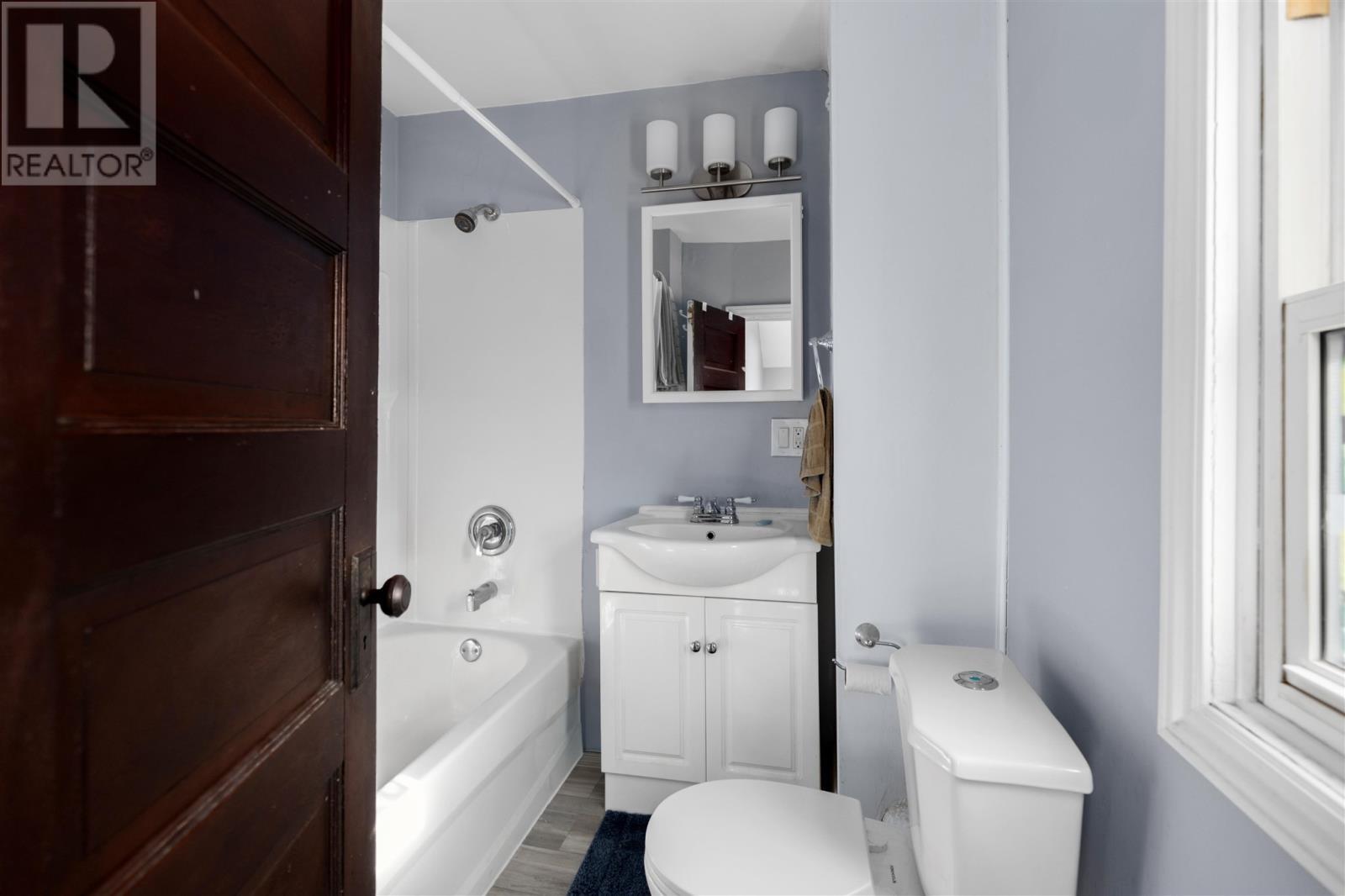 324 Fifth Ave, Sault Ste. Marie, ON - Indoor Photo Showing Bathroom