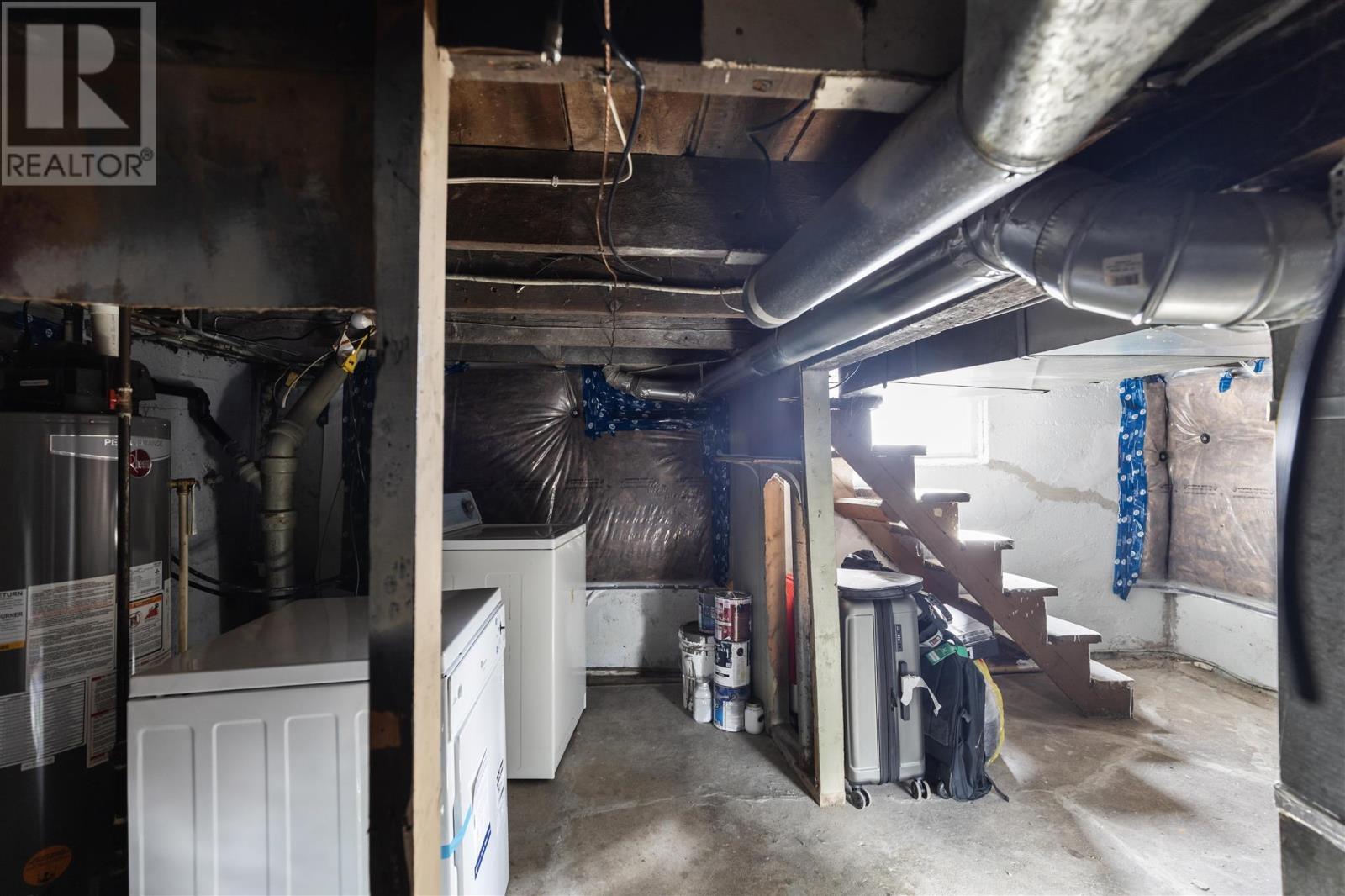 324 Fifth Ave, Sault Ste. Marie, ON - Indoor