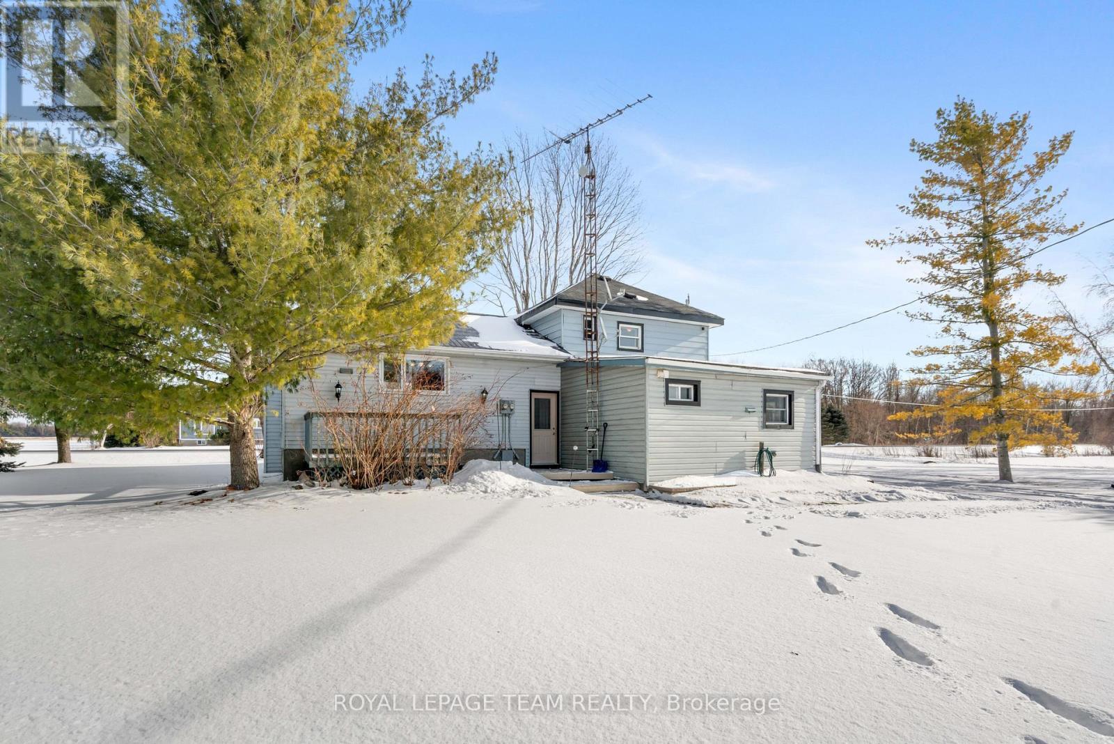 3314 County Road 12 Road, North Stormont, ON - Outdoor