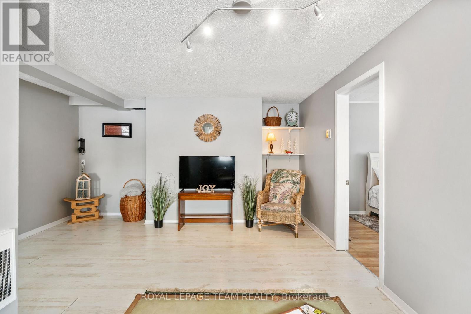 3314 County Road 12 Road, North Stormont, ON - Indoor