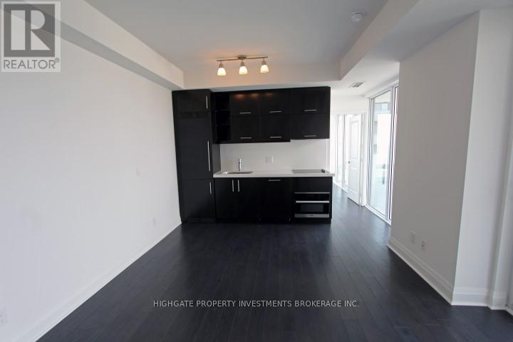 4108 - 1080 Bay Street, Toronto, ON - Indoor