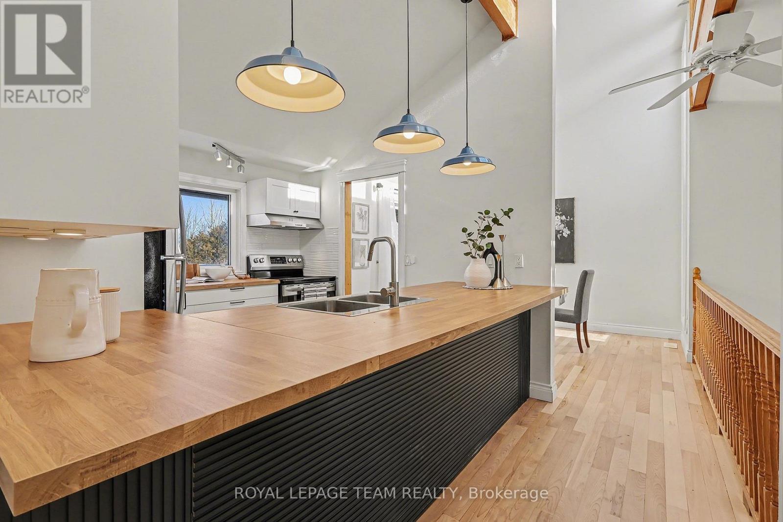 Kitchen - 237 Queen West Street, North Dundas, ON - Indoor