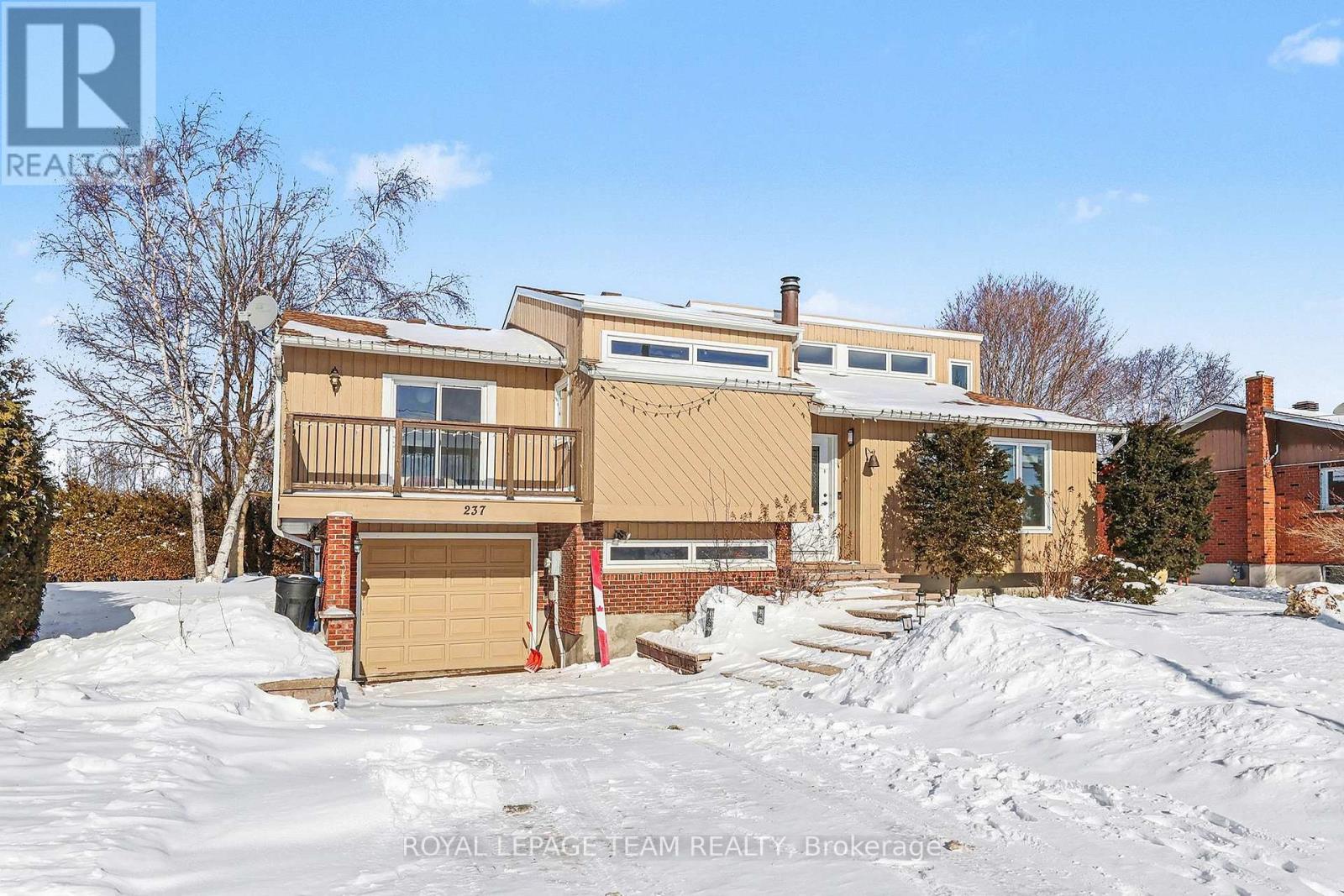 237 Queen West Street, North Dundas, ON - Outdoor