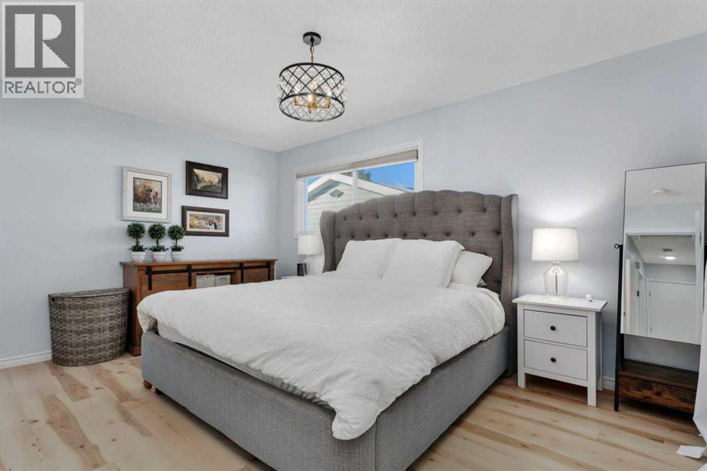 30 Wishart Street, Red Deer, AB - Indoor Photo Showing Bedroom