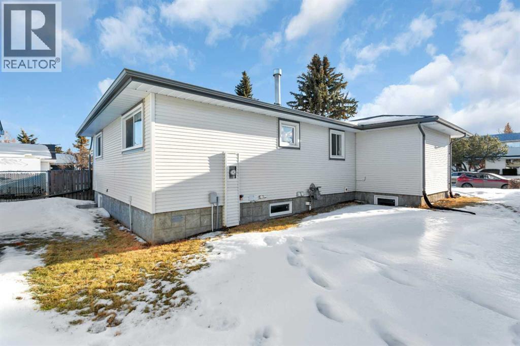 30 Wishart Street, Red Deer, AB - Outdoor With Exterior