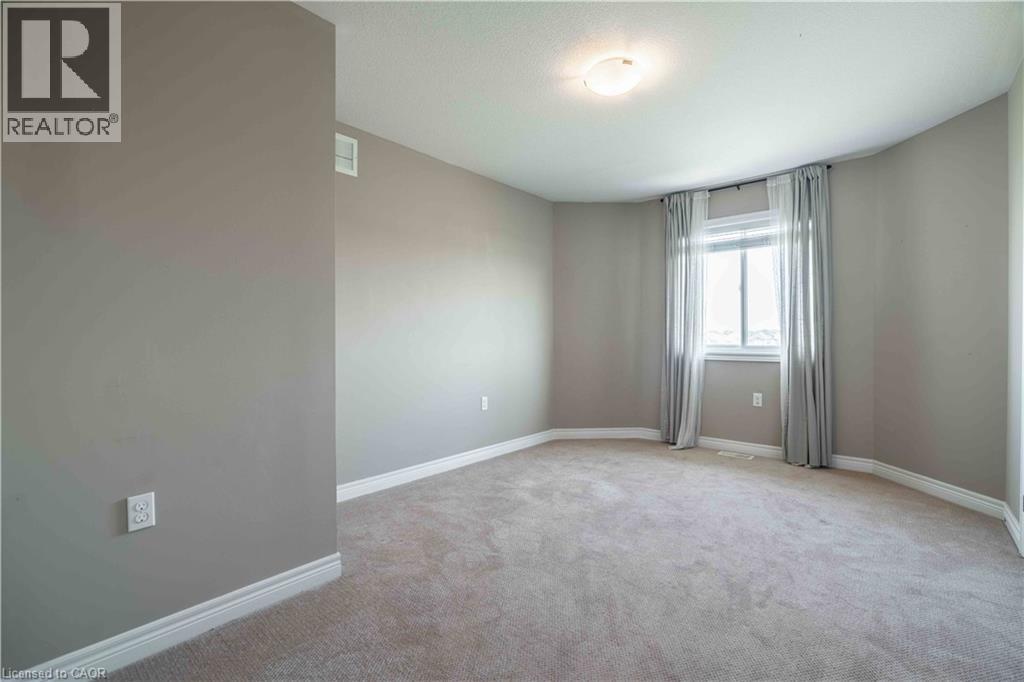 Spare room - 51 Showcase Drive, Hamilton, ON - Indoor Photo Showing Other Room