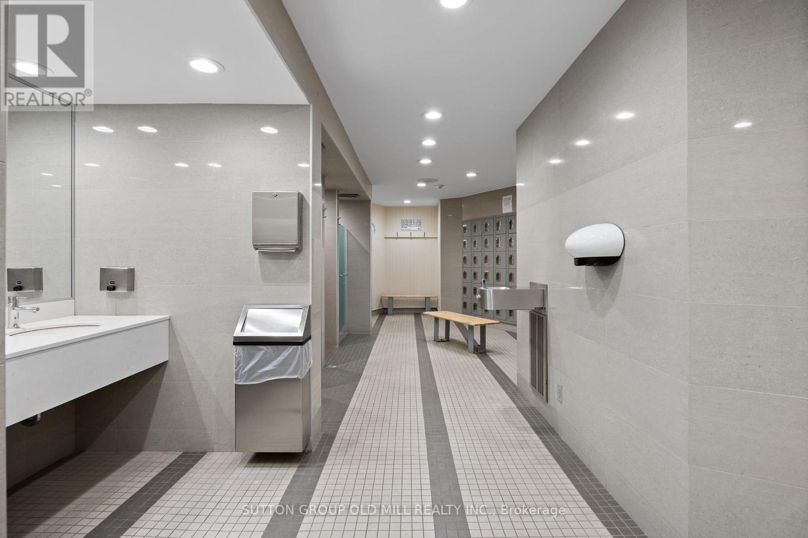 Ph2 - 284 Mill Road, Toronto, ON - Indoor