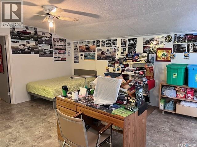 207 Kinistino Avenue W, Kinistino, SK - Indoor Photo Showing Other Room