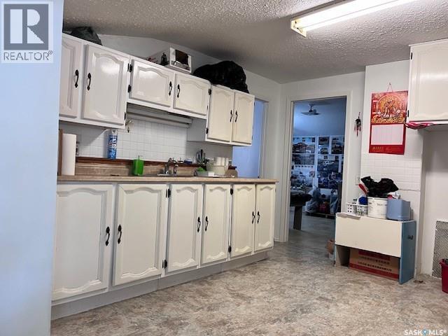 207 Kinistino Avenue W, Kinistino, SK - Indoor Photo Showing Kitchen