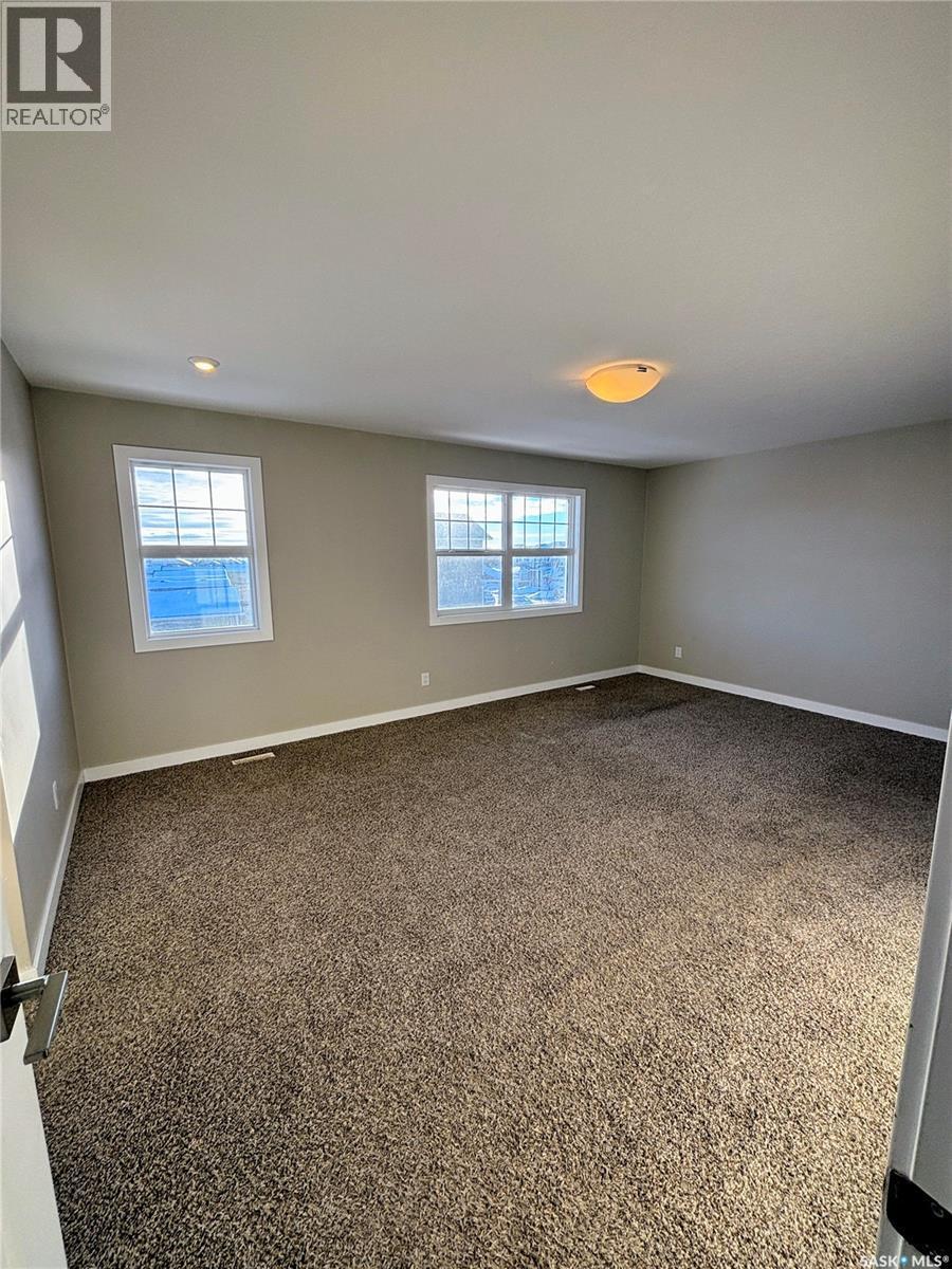 255 Eaton Crescent, Saskatoon, SK - Indoor