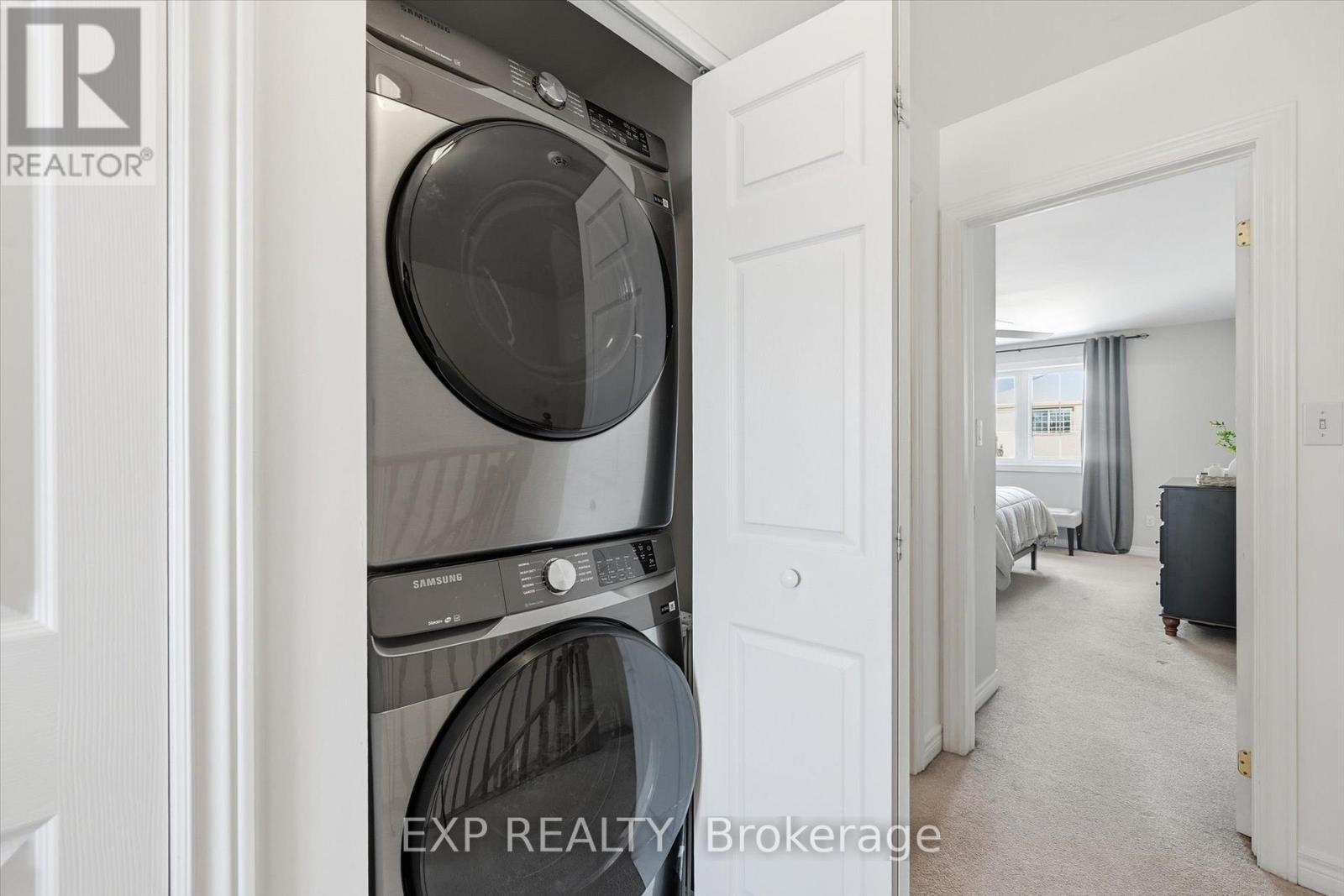45 Browview Drive, Hamilton, ON - Indoor Photo Showing Laundry Room
