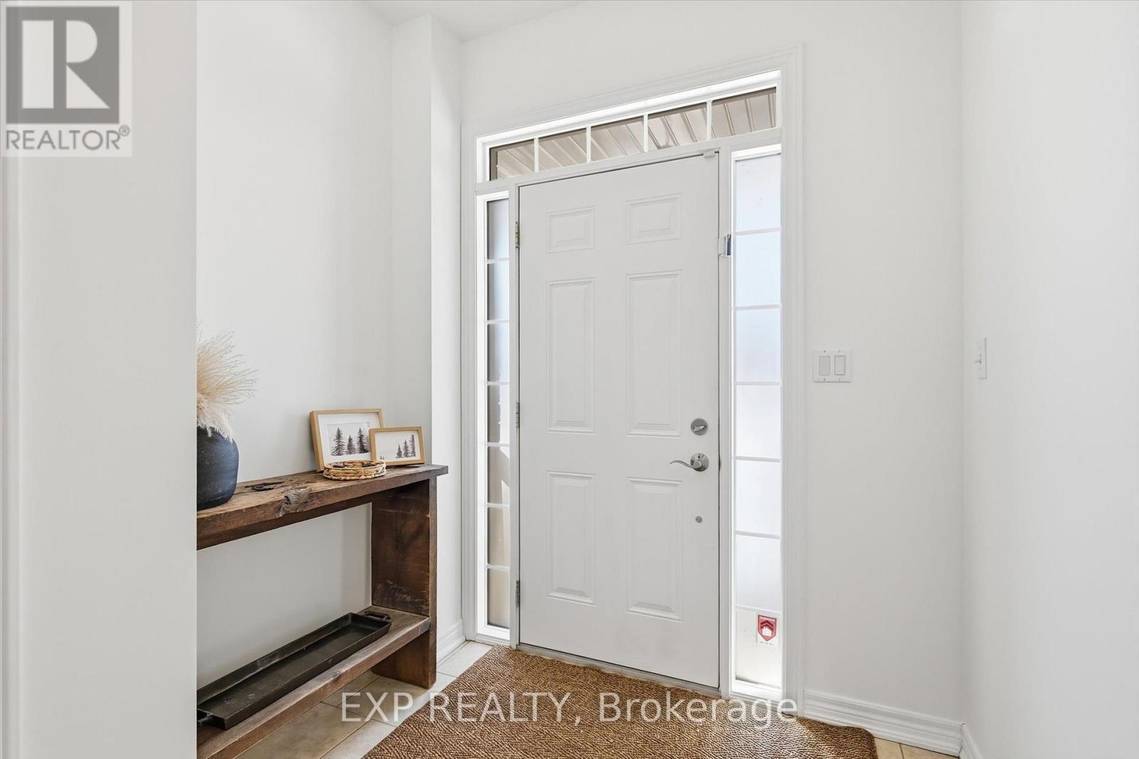 45 Browview Drive, Hamilton, ON - Indoor Photo Showing Other Room