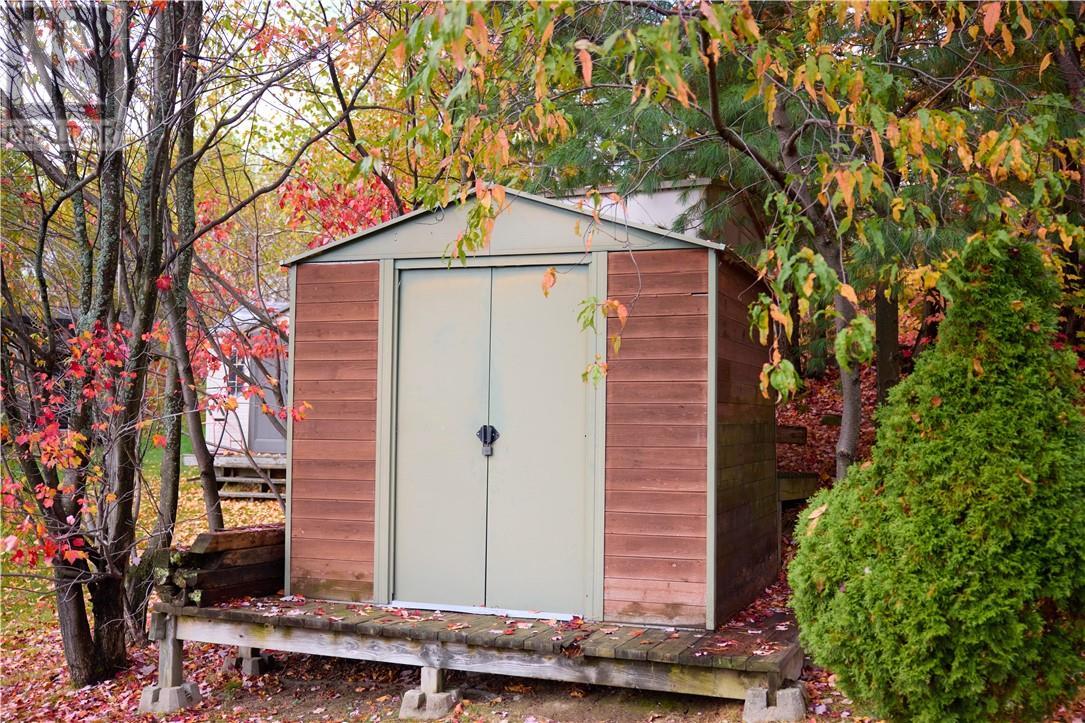 1225 Drummond, Sudbury, ON - Outdoor