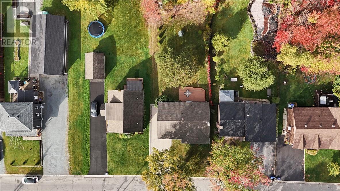 1225 Drummond, Sudbury, ON - Outdoor